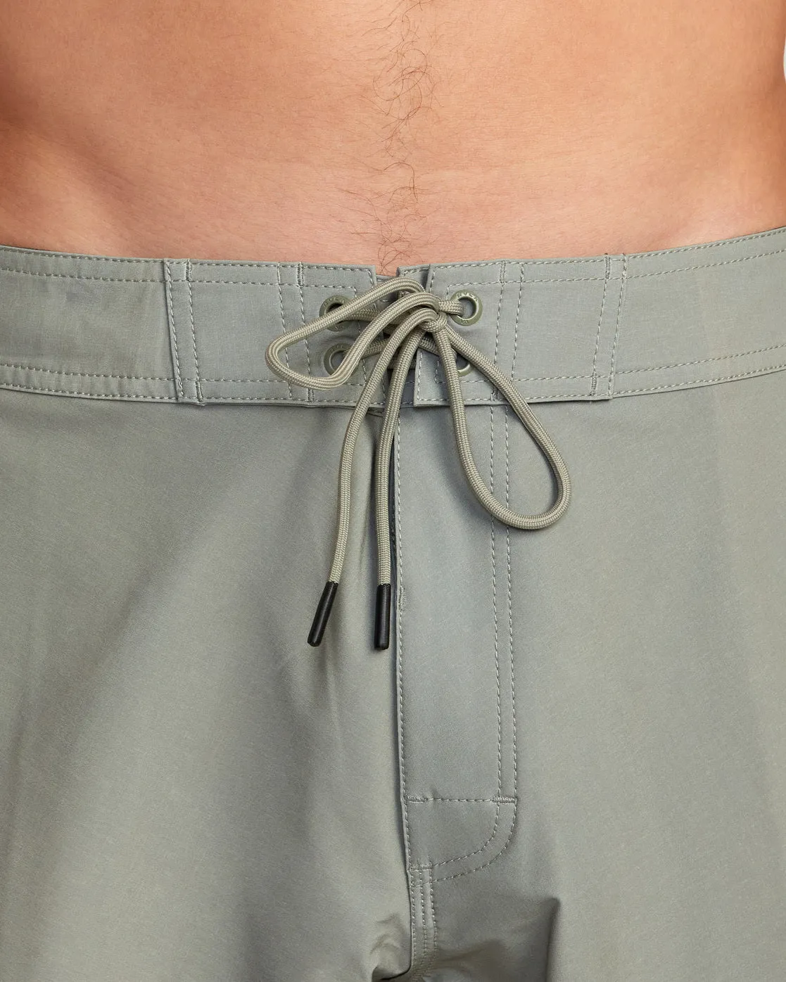 Apex 18" Boardshorts - Aloe Wave