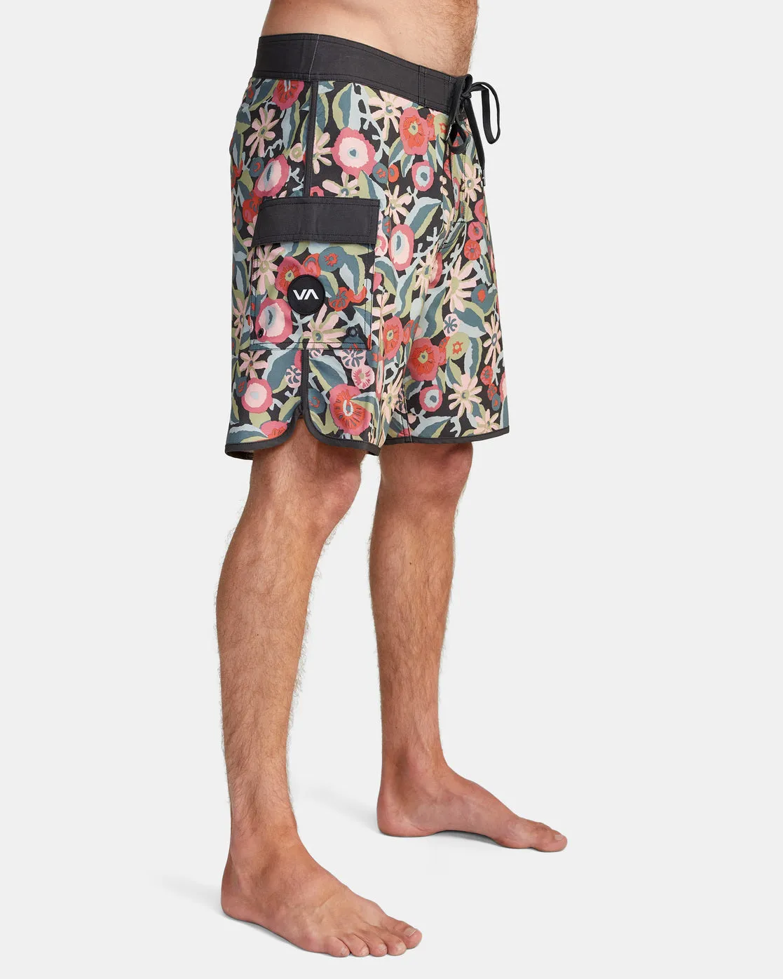 Eastern 18" Boardshorts - Black Multi