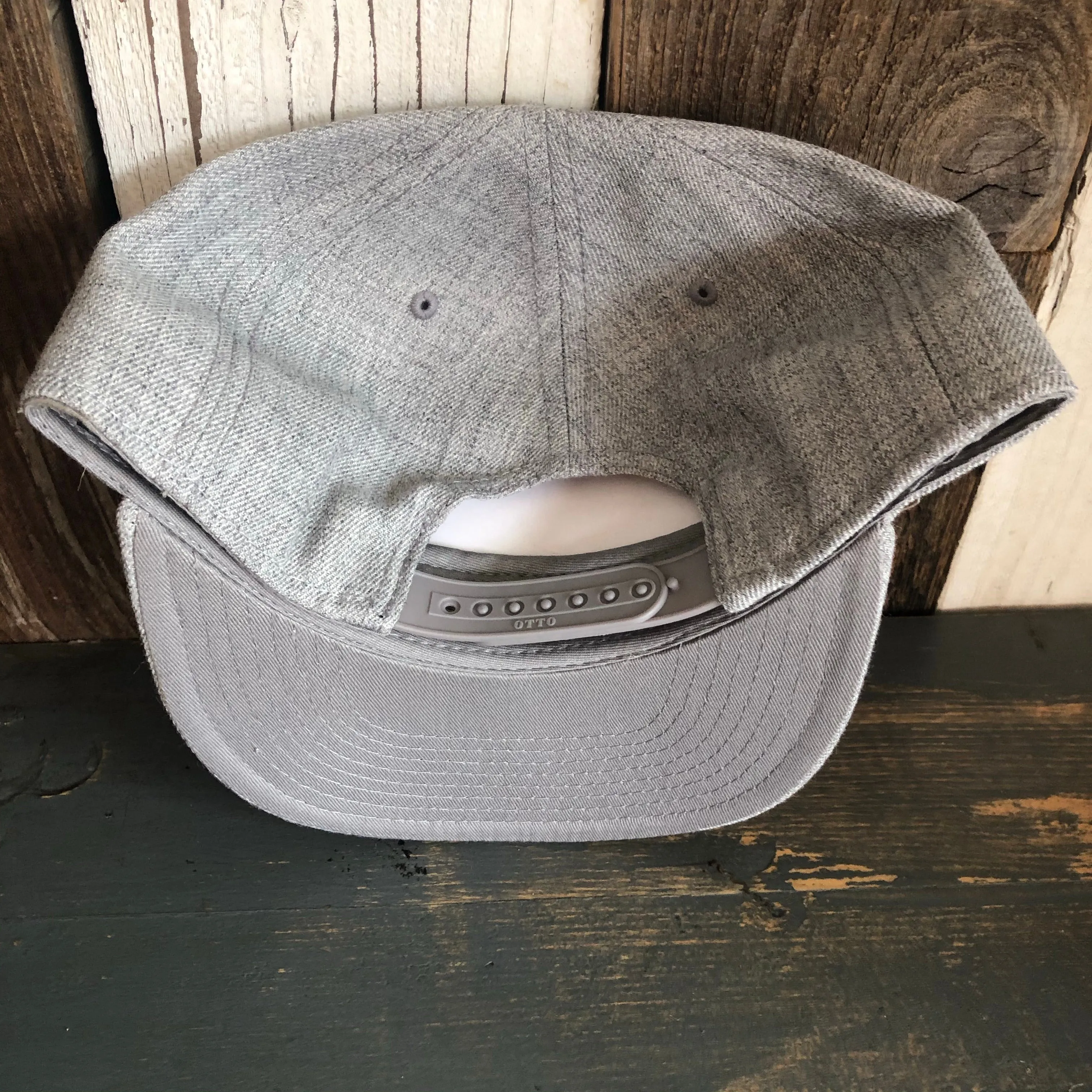 Hermosa Beach SURF HERMOSA :: OPEN DAILY Premium 5-Panel Mid Profile Snapback Hat - Grey